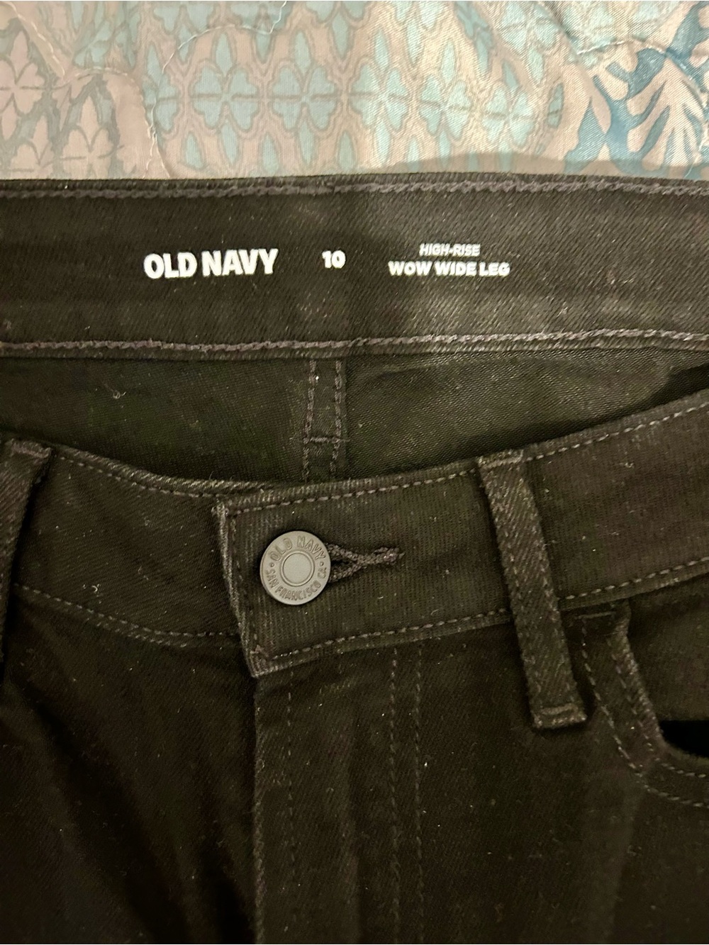 Old Navy Women’s High-Rise Wow Wide Leg Jeans — Black
